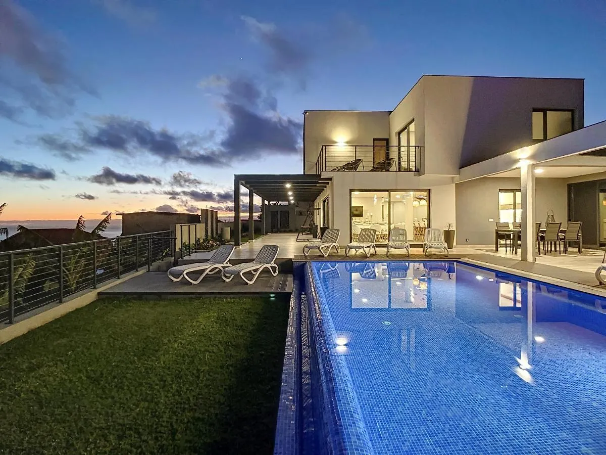 Villa De La Ponte By Atlantic Holiday Arco da Calheta  Portugal