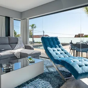 Ferienhaus Casa Mariana By Rent2u, Lda, Arco da Calheta (Madeira)